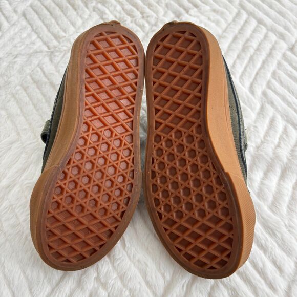 Vans Kids Sk8-Mid Reissue V Shoe - Kids 11.5 - Picture 7 of 9